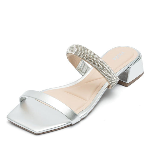 Sandália Feminina Klode Salto Grosso Prata Tira Strass