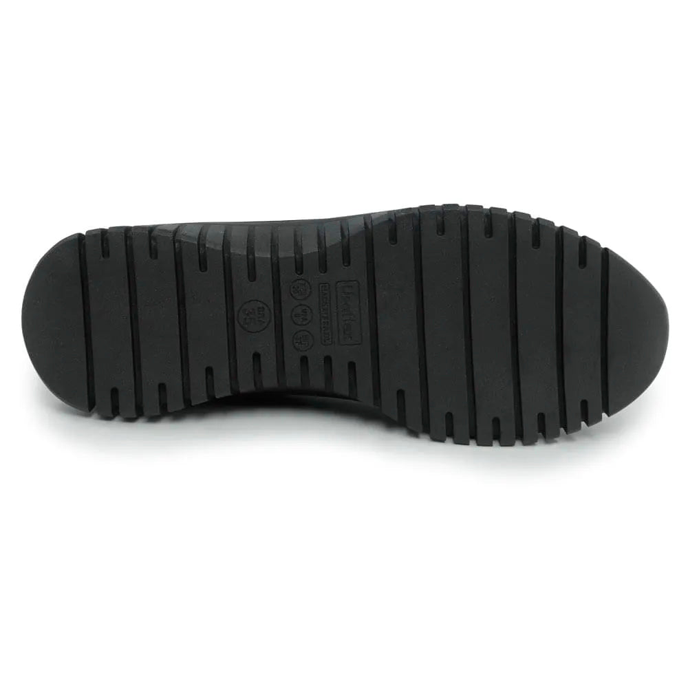 TENIS SLIP ON PRETO TRICOT