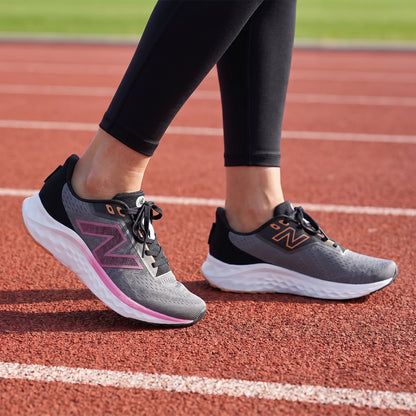 Tênis New Balance Fresh Foam Arishiv4 Feminino