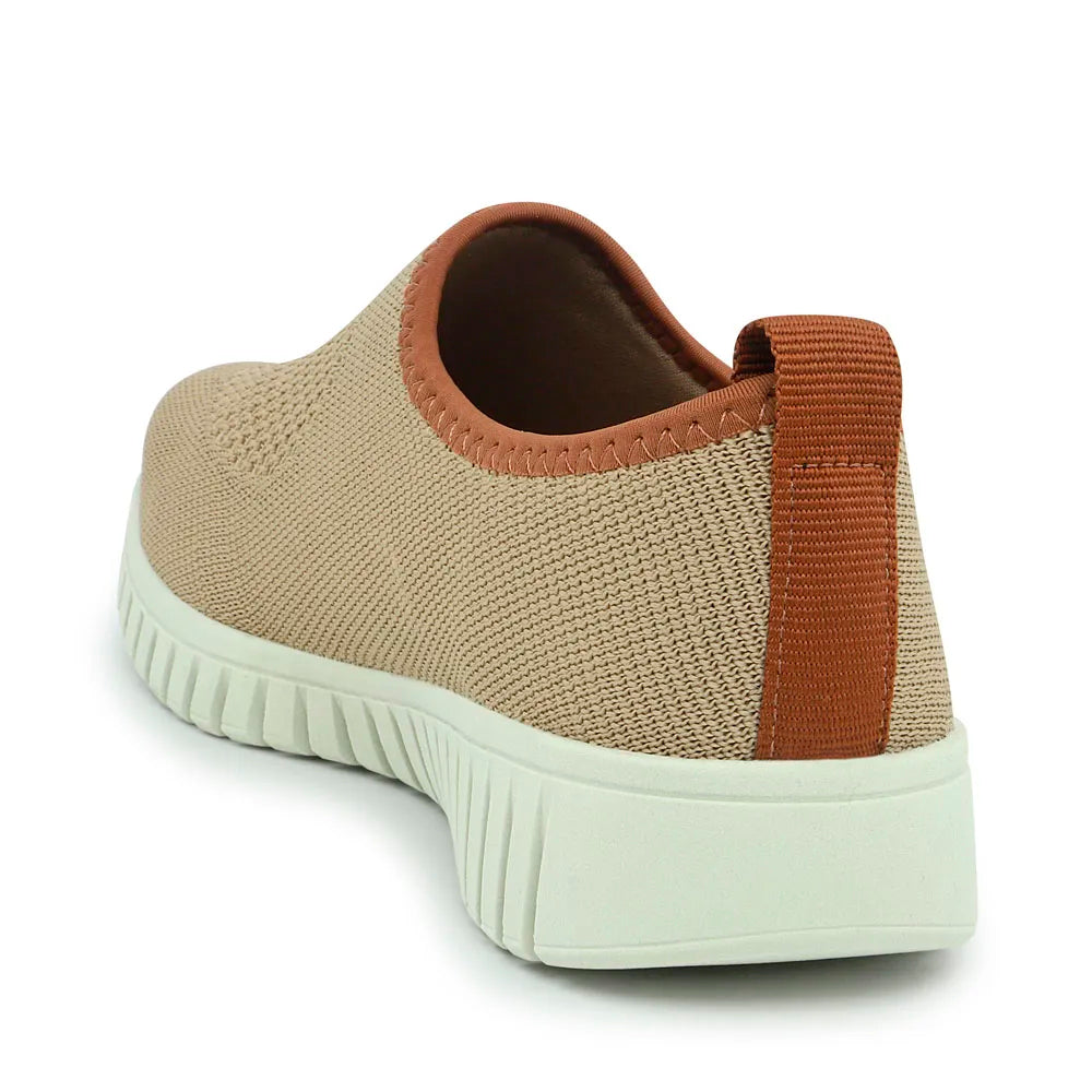 TENIS SLIP ON CAMEL TRICOT
