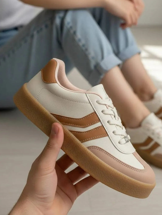 Tênis Feminino Vizzano Casual Samba Retrô Detalhes Laterais 1444.100
